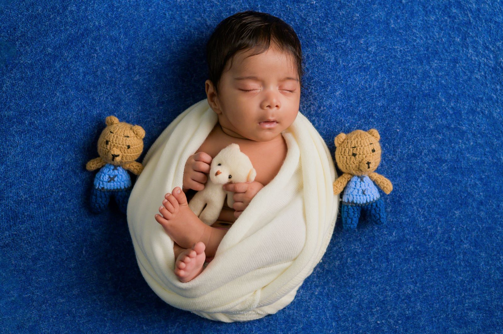 Kolkata Baby Photographer_Contact Us
